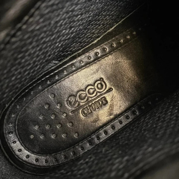 Ecco  Black Soft Suede Lace Up Booties - Picture 8 of 8